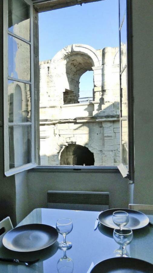 Duplex Meuble Face Aux Arenes D'arles *